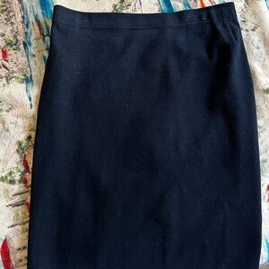 Vince Black Textured Ponte Pencil Skirt - Size Medium